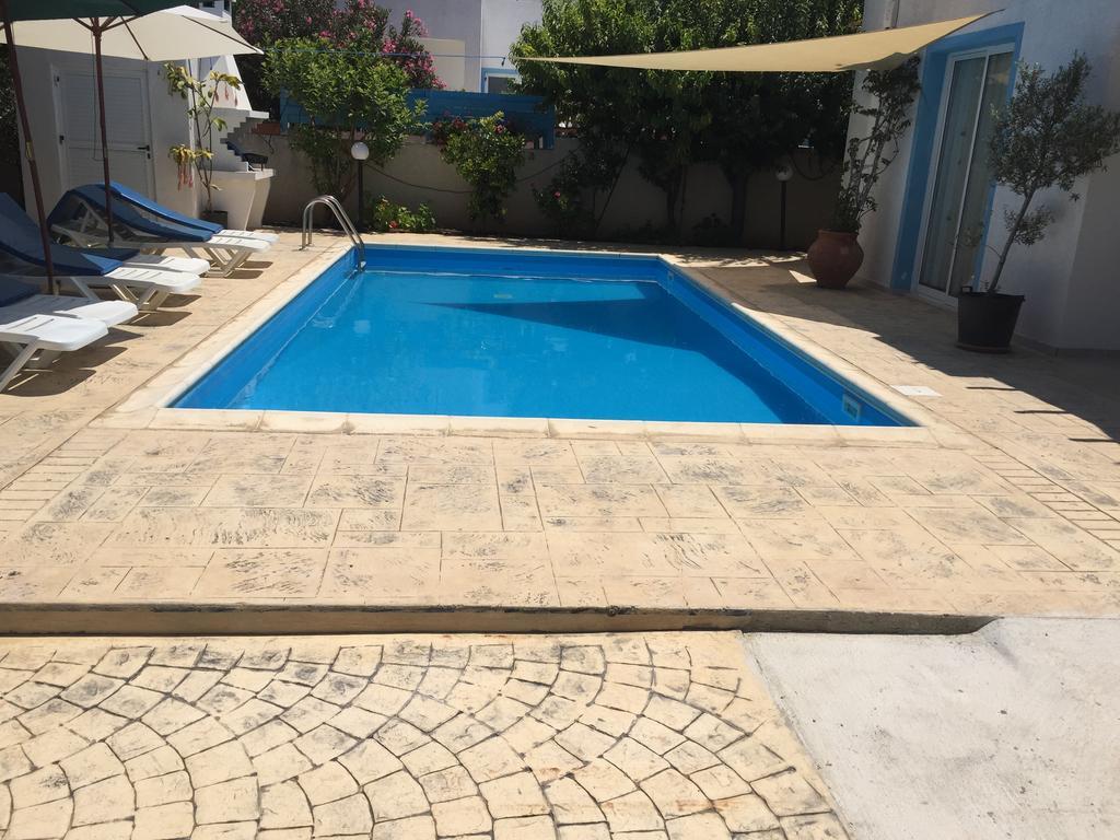 Philippos Paphos Villas - Villa 3 Buitenkant foto
