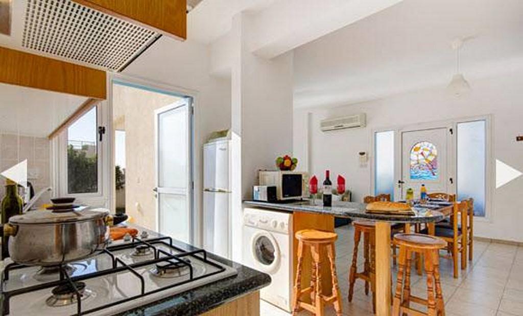 Philippos Paphos Villas - Villa 3 Buitenkant foto