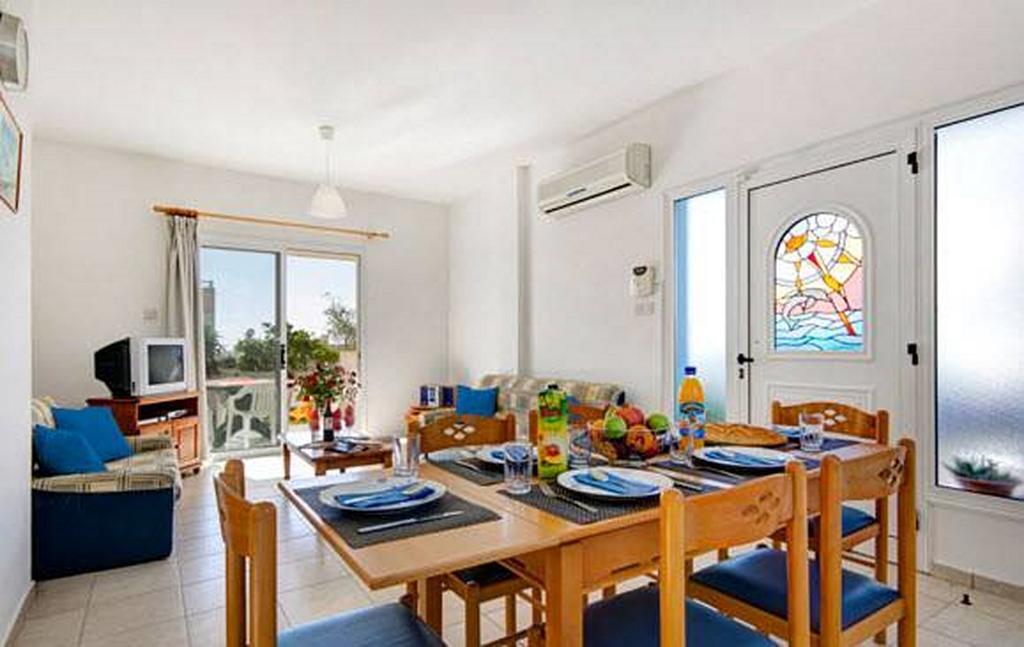 Philippos Paphos Villas - Villa 3 Buitenkant foto